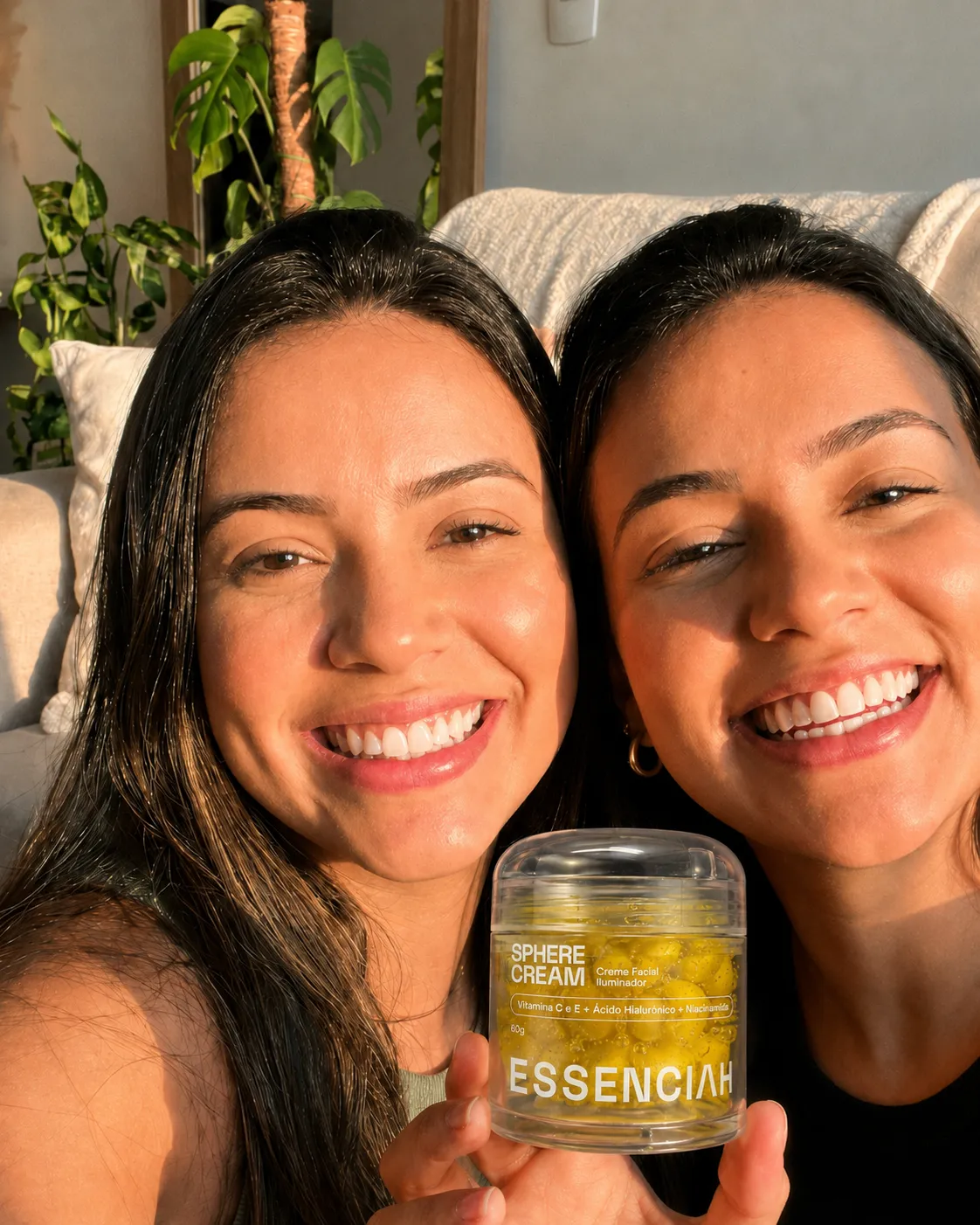 Duas clientes com o Sphere Cream